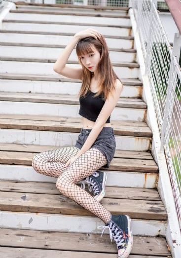 在里面 电影完整观看_DVD免费观看视频